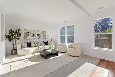 631 Ilwaco Avenue NE, Renton, WA 98059 - Photo 13