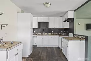3176 Florida St, Longview, WA 98632 - Photo 7