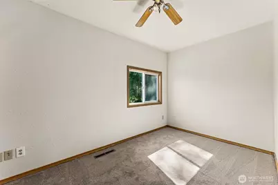 1648 Wolves Road, Port Orchard, WA 98366 - Photo 17