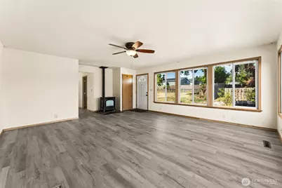 1648 Wolves Road, Port Orchard, WA 98366 - Photo 5