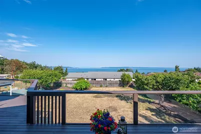 1264 Eagle Crest Drive, Oak Harbor, WA 98277 - Photo 25