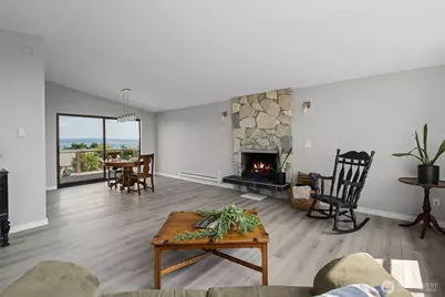 1264 Eagle Crest Drive, Oak Harbor, WA 98277 - Photo 3