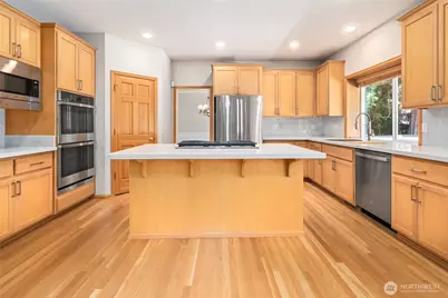 20534 NE 33rd Court NE, Sammamish, WA 98074 - Photo 11