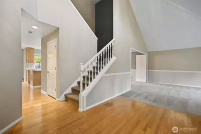8021 NE 122nd Place, Kirkland, WA 98034 - Photo 9