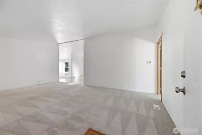 9314 Canyon Road #22, Puyallup, WA 98371 - Photo 7