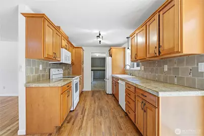 9305 NE 9th Street, Vancouver, WA 98664 - Photo 7