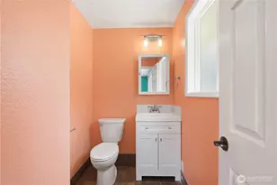 9305 NE 9th St, Vancouver, WA 98664 - Photo 17