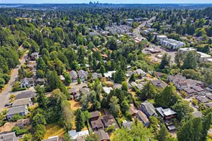 2327 NE 92nd St, Seattle, WA 98115 - Photo 21