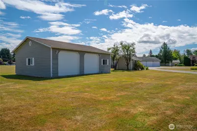 6401 145th Drive NE, Lake Stevens, WA 98258 - Photo 31