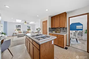 6401 145th Dr NE, Lake Stevens, WA 98258 - Photo 9