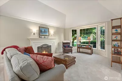 6807 214th Avenue NE, Redmond, WA 98053 - Photo 9