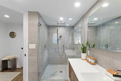 4137 41st Avenue S, Seattle, WA 98118 - Photo 27