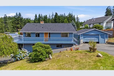 352 Lochwood Drive, Camano Island, WA 98282 - Photo 3