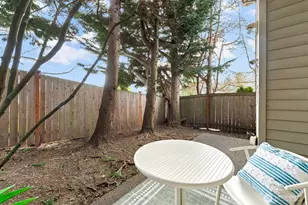 401 S 51st Ct, Renton, WA 98055 - Photo 37