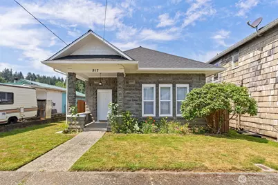 917 Monroe, Hoquiam, WA 98550 - Photo 1