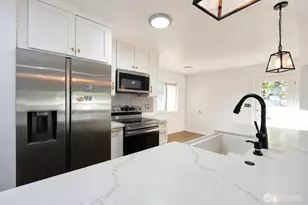 6835 Yakima Ave, Tacoma, WA 98408 - Photo 9