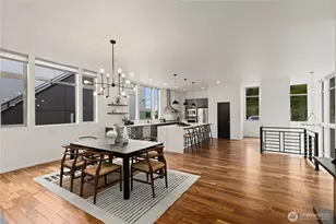 4532 51st Pl SW, Seattle, WA 98116 - Photo 3