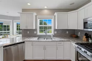 1404 Amber Blvd SE, Puyallup, WA 98372 - Photo 13
