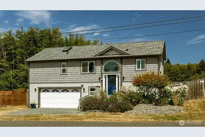 1243 Russell Drive, Coupeville, WA 98239 - Photo 1