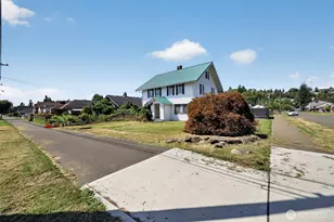 255 Emerson Ave, Hoquiam, WA 98550 - Photo 1