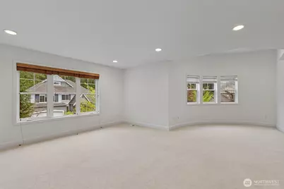 8835 NE 237th Place NE, Redmond, WA 98053 - Photo 29