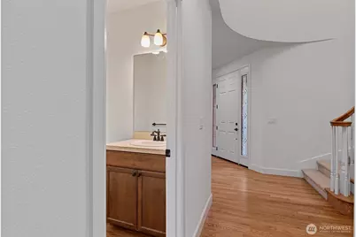 8835 NE 237th Place NE, Redmond, WA 98053 - Photo 19