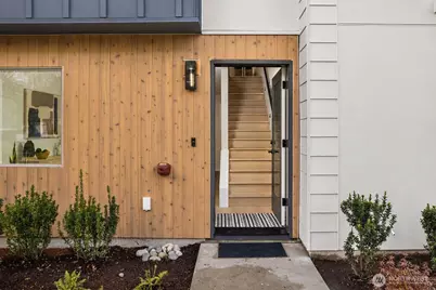 5716 14th Avenue NW, Seattle, WA 98107 - Photo 1