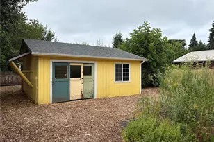 323 Milroy St NW, Olympia, WA 98502 - Photo 23