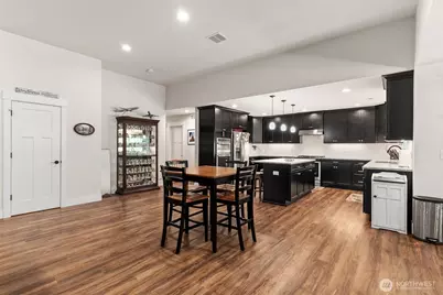 409 Ofarrell Cutoff Road E, Bonney Lake, WA 98391 - Photo 11