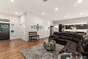 409 Ofarrell Cutoff Rd E, Bonney Lake, WA 98391 - Photo 5