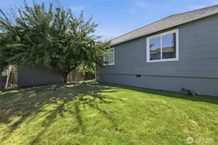 214 E 68th St, Tacoma, WA 98404 - Photo 27