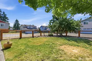 214 E 68th St, Tacoma, WA 98404 - Photo 31
