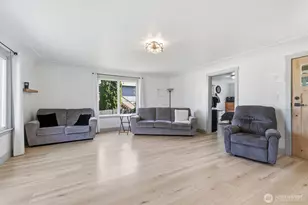214 E 68th St, Tacoma, WA 98404 - Photo 9