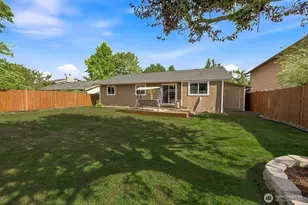 22015 SE 267th S, Maple Valley, WA 98038 - Photo 19