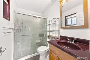 22015 SE 267th S, Maple Valley, WA 98038 - Photo 17