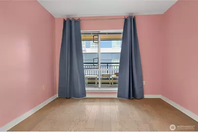 321 10th Avenue S #710, Seattle, WA 98104 - Photo 31