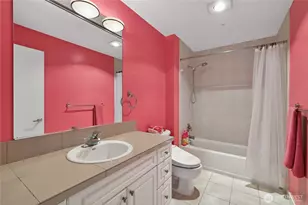 321 10th Ave S, Seattle, WA 98104 - Photo 33