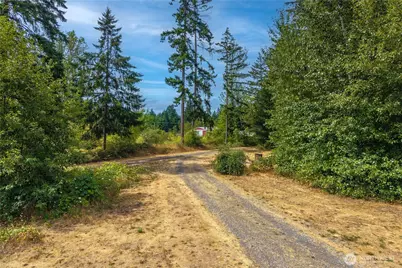 13604 Vail Road SE, Yelm, WA 98597 - Photo 31