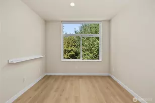 1602 E Marion St, Seattle, WA 98122 - Photo 17