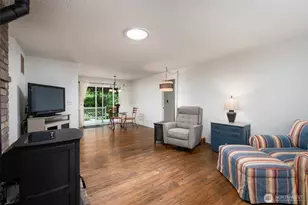 28102 SE 63rd St, Issaquah, WA 98027 - Photo 7