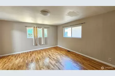 1000 151st Place NE, Bellevue, WA 98007 - Photo 13