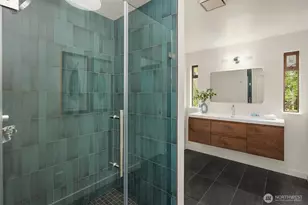 4429 E Mercer Way, Mercer Island, WA 98040 - Photo 19