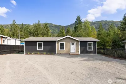 8381 Golden Valley Boulevard, Maple Falls, WA 98266 - Photo 3