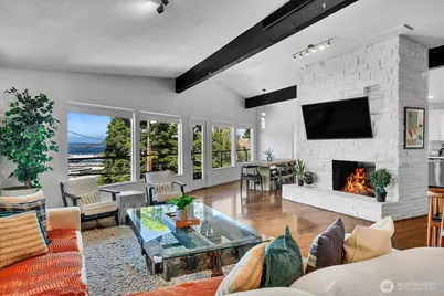 1115 8th Avenue W, Seattle, WA 98119 - Photo 3