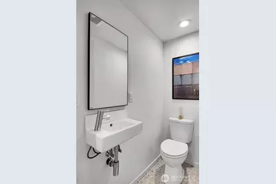 1115 8th Avenue W, Seattle, WA 98119 - Photo 23