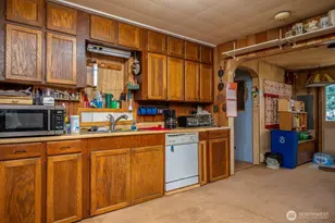 505 Hawthorne St, Kelso, WA 98626 - Photo 7