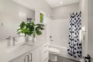 2768 SW Holden St, Seattle, WA 98126 - Photo 21