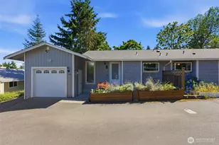 5204 65th Ave W, University Place, WA 98467 - Photo 1