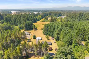 8925 Walter Ct SW, Olympia, WA 98512 - Photo 3
