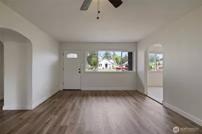 15113 SW Grant Avenue, Lakewood, WA 98498 - Photo 7